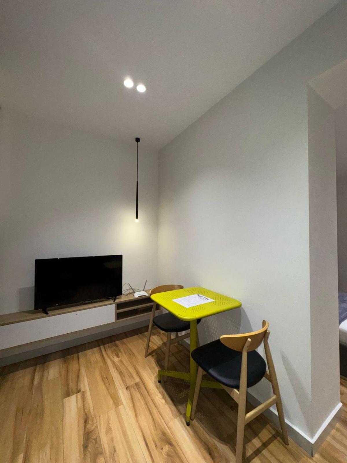 Luxury Apartments Blloku Тирана Екстер'єр фото